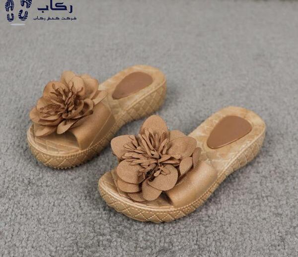 عکس دمپایی دخترانه ساده