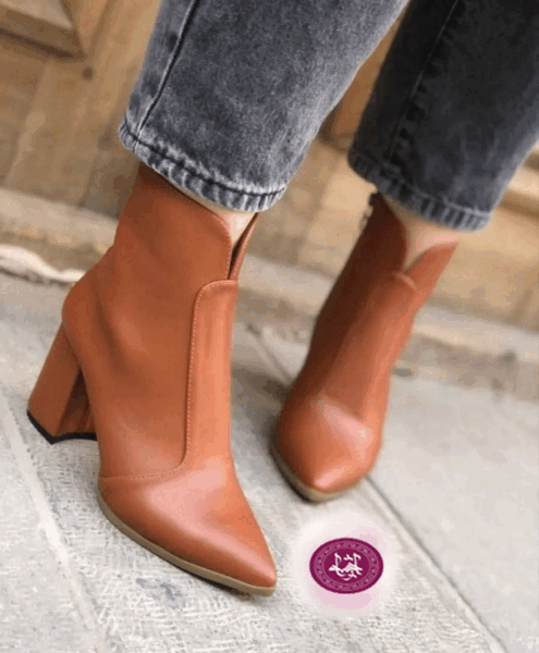 عکس نیم بوت قهوه ای