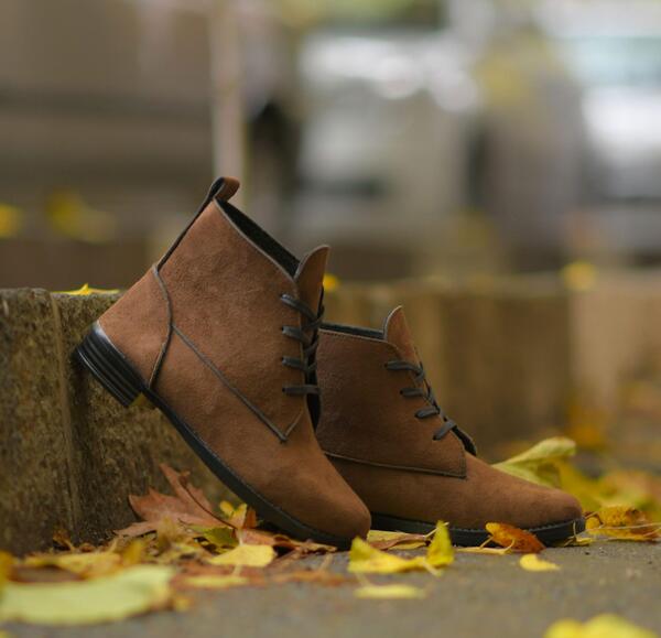 عکس نیم بوت قهوه ای