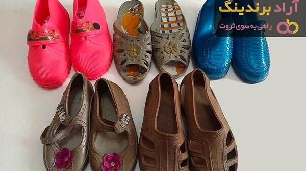 عکس کفش گالش قدیمی