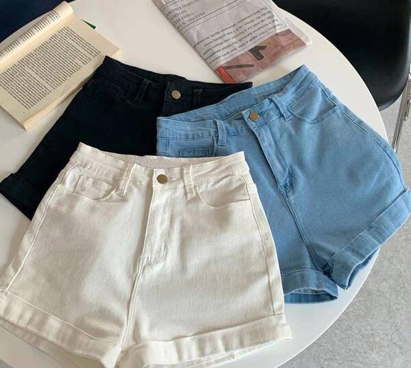 عکس مدل شلوارک جین بچه گانه
