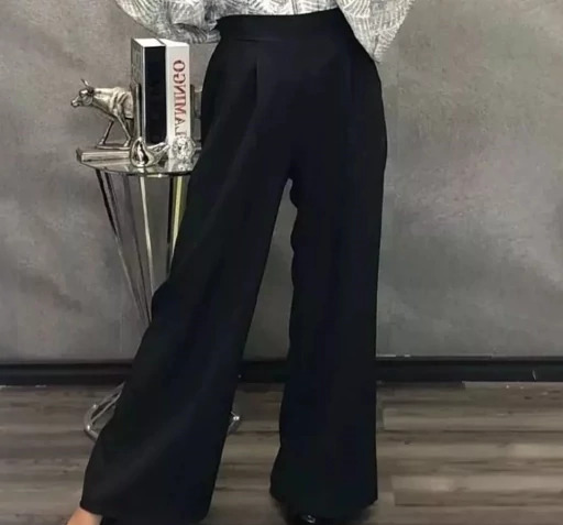 عکس شلوار نیم بگ مشکی پارچه ای