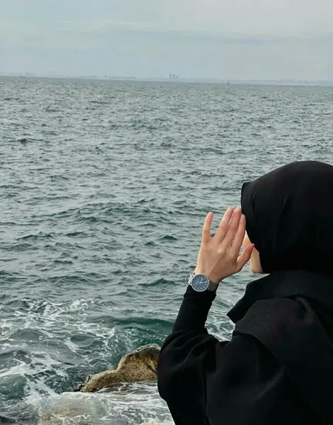 عکس پروفایل با چادر دخترانه