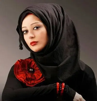 عکس مدل بستن روسری لبنانی