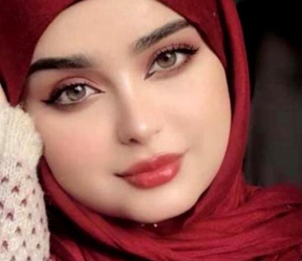 عکس دختر با روسری عربی