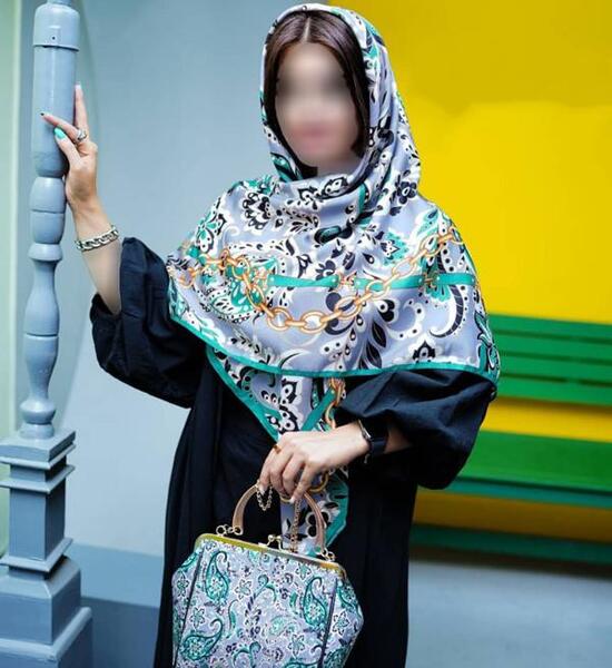 عکس با روسری سنتی