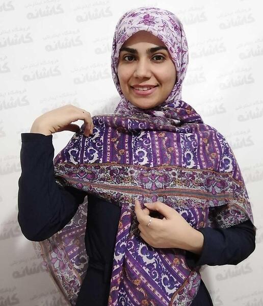 عکس دختر روسری بنفش