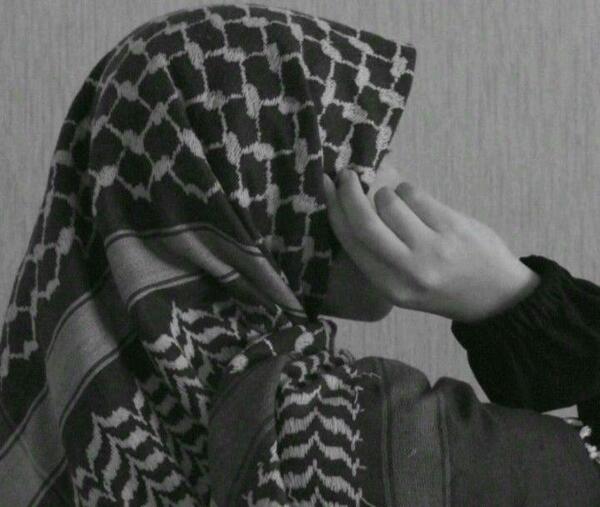 شال عکس دخترونه با چفیه عربی