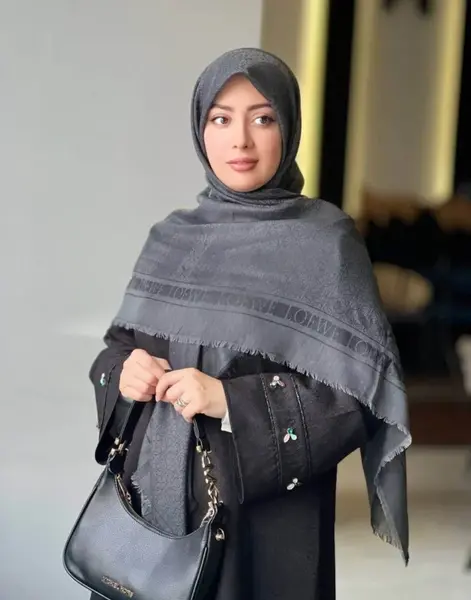 عکس شال پتینه مشکی