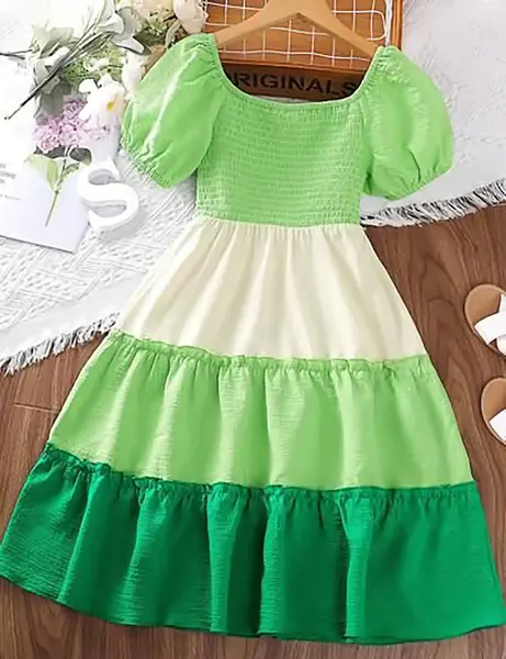 عکس پیراهن ساحلی چین دار