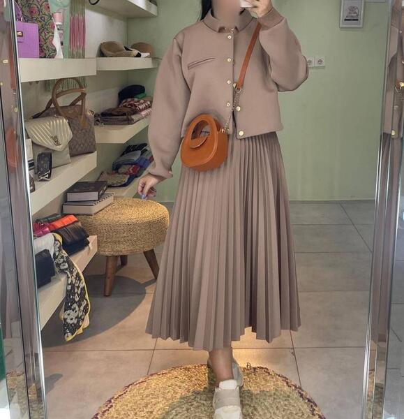 عکس بلوز و دامن پلیسه