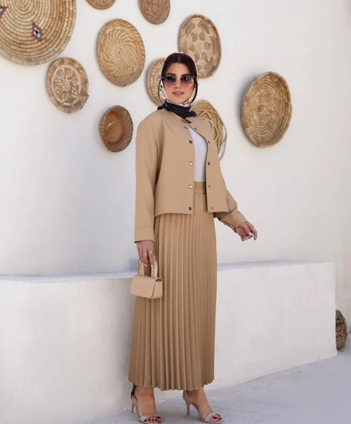 عکس بلوز و دامن پلیسه