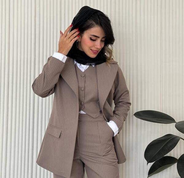 عکس کت شلوار جلیقه زنانه