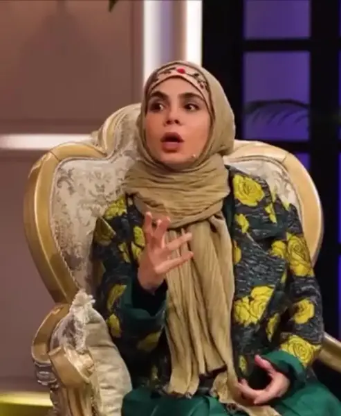عکس مجری ململ فاطمه امینی