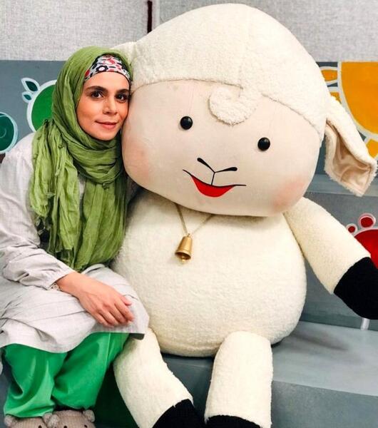 عکس مجری ململ فاطمه امینی