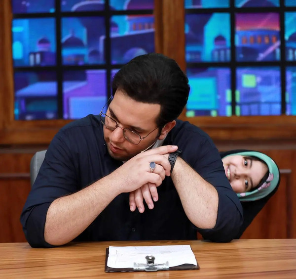 عکس همسر مجری برنامه طبیب