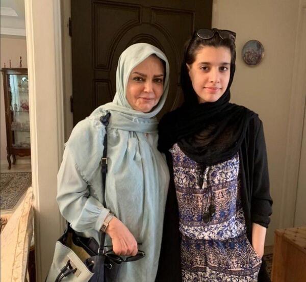 عکس الهه رضایی مجری و همسرش