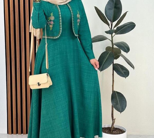 عکس سارافون با کت کوتاه