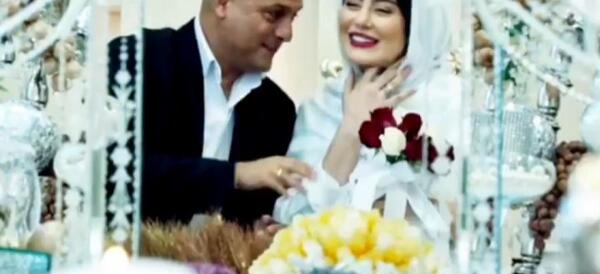 قاسم عکس جمشید هاشم پور روی نیسان آبی
