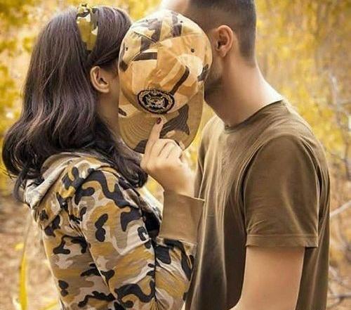 عکس ژست عکاسی دونفره با لباس مجلسی