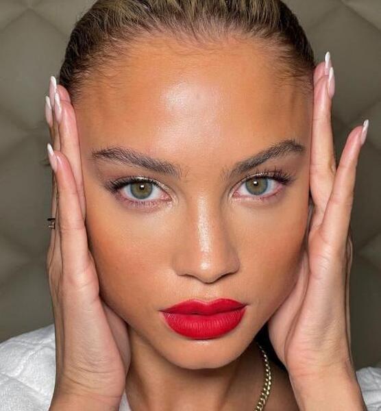 عکس همسر کیلیان امباپه