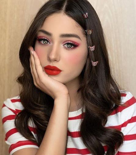 عکس دختر کیوت یلدایی