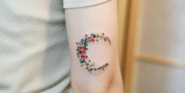 عکس معنی تاتو عقاب و گوزن