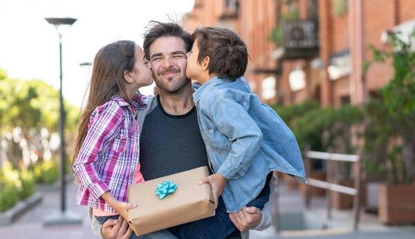 عکس تتو مادر و پدر به انگلیسی