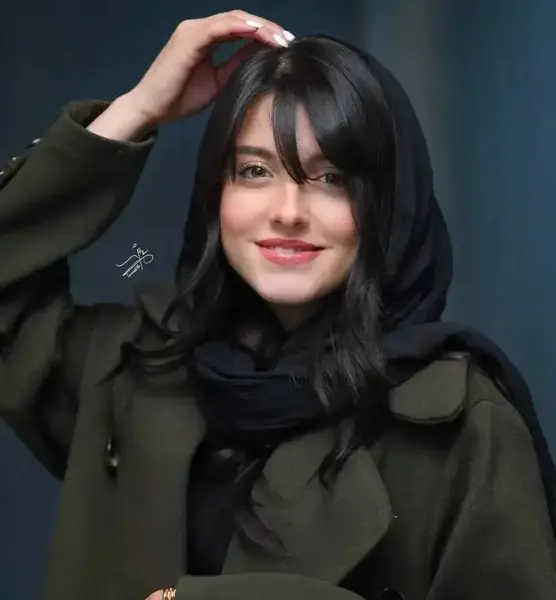 عکس زن سیاوش در جیران