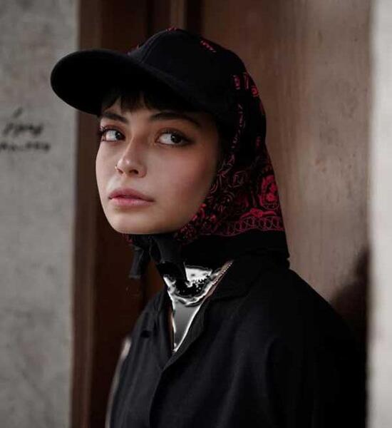 عکس گلنسا در فیلم جیران