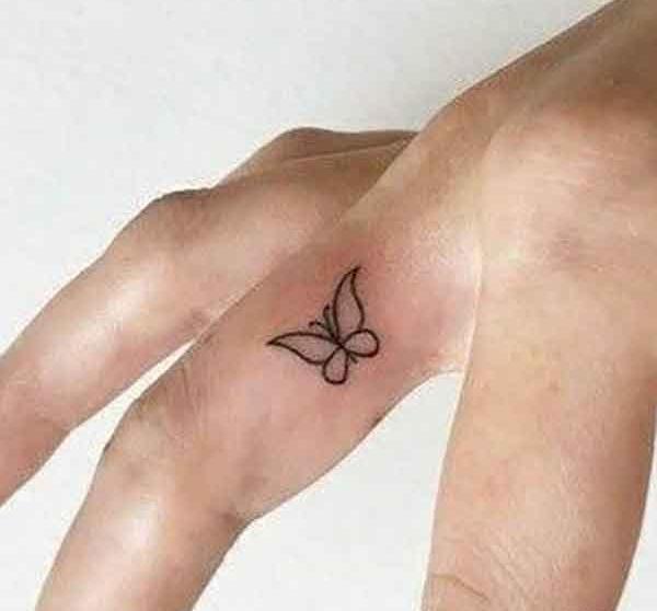 عکس تتوی مینیمال پروانه