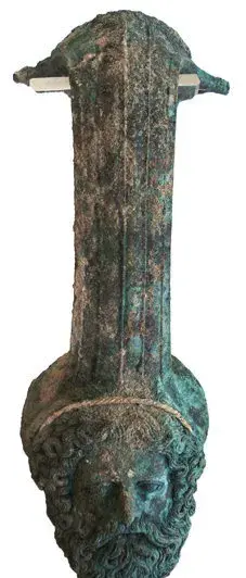 عکس سنگ قبر سولی