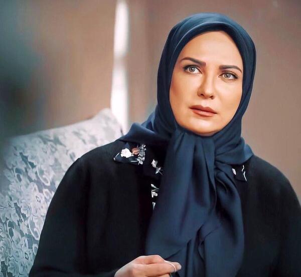 عکس لعیا زنگنه و مادرش