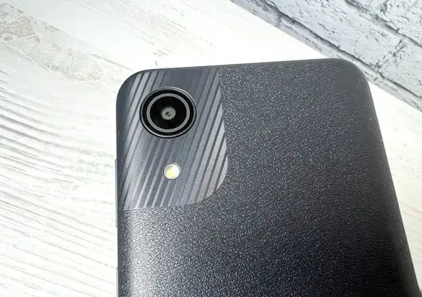 عکس مشخصات گوشی گلکسی a03 core