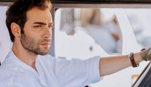 عکس بوراک برکای آکگول