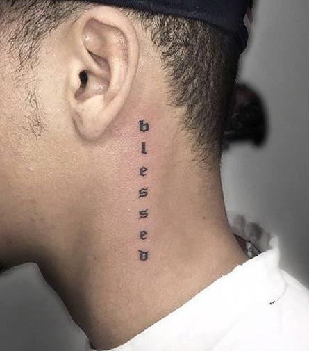 عکس تاتو روی دست مردانه ریز