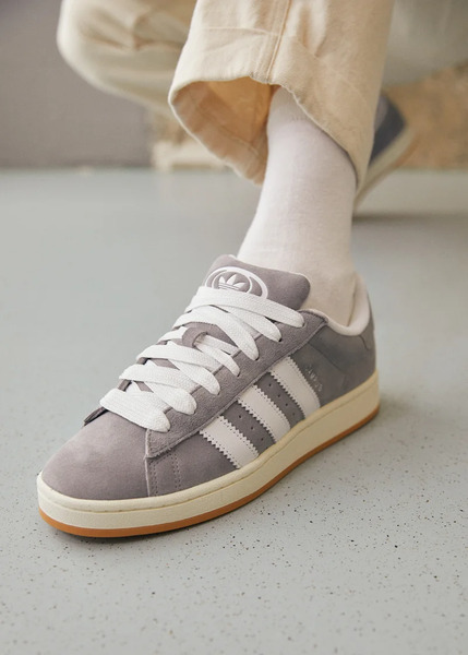 عکس adidas logo png wiki