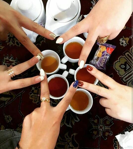 عکس از کافه رفتن