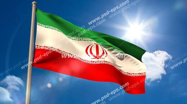 عکس با پرچم ایران در طبیعت
