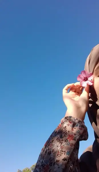 عکس فیک دختر روبیکایی