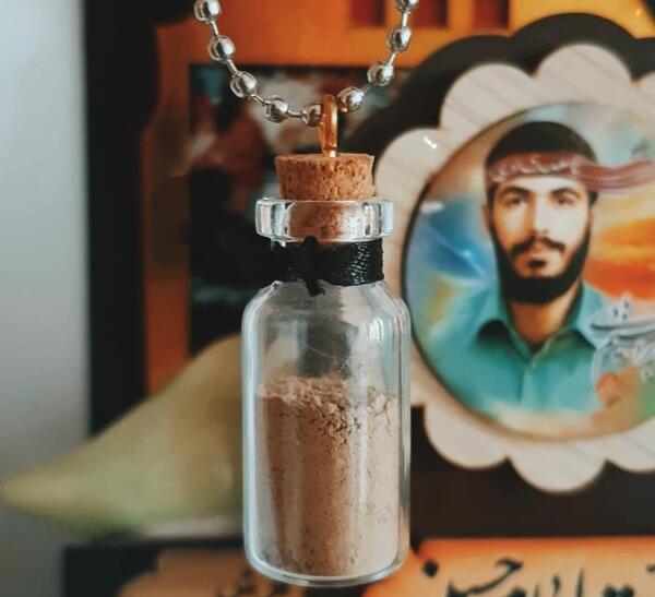 عکس تو فرق داری با همه محبوبی یه عالمه