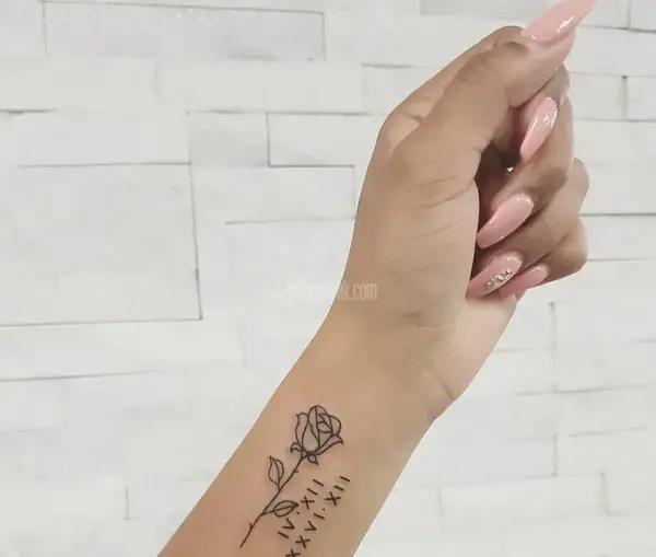 عکس تاتو صورت فلکی ماه مهر