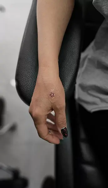 عکس تاتو ستاره روی دست
