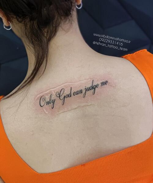 عکس تاتو روی گردن نوشته