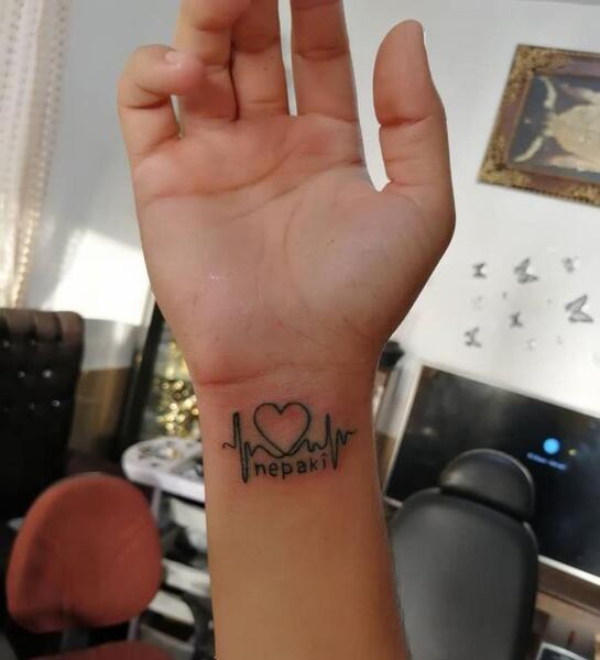 عکس تاتو دخترانه روی دست خفن