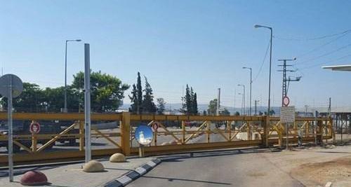 عکس تتوقف بشكل غير متوقع على ممر المشاة كيف تتصرف؟