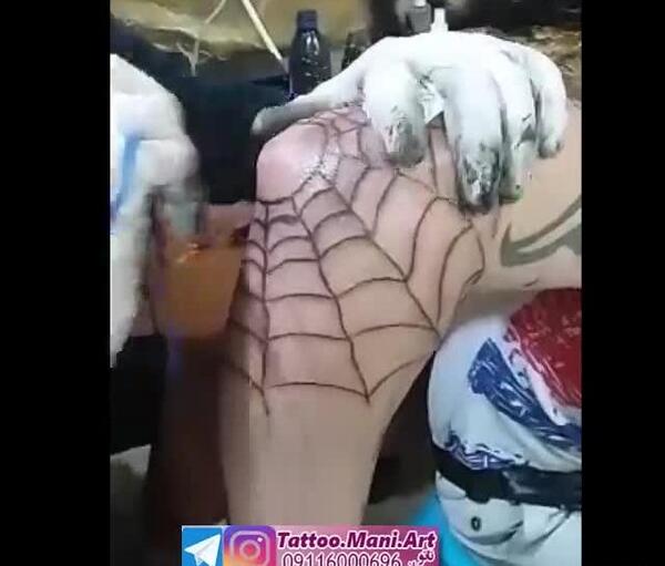 عکس تاتو تار عنکبوت روی دست