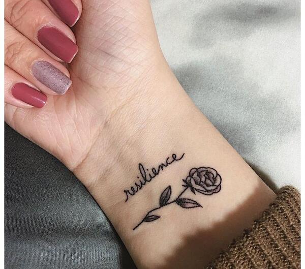 عکس تاتو بنات على اليد
