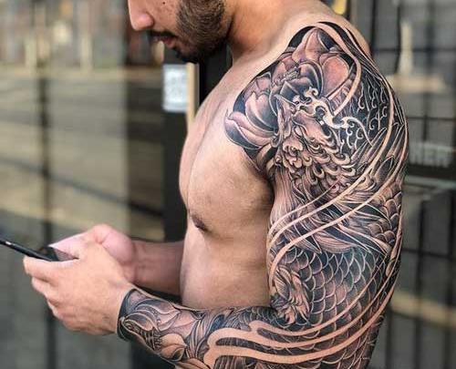 عکس تاتو رو بازو مردانه