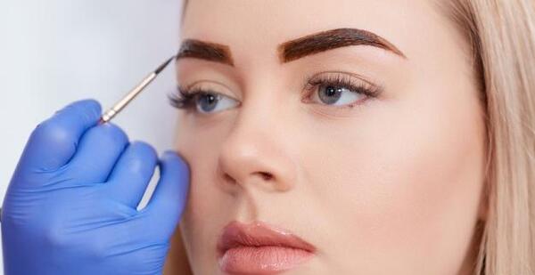 عکس تاتو ابرو در بارداری